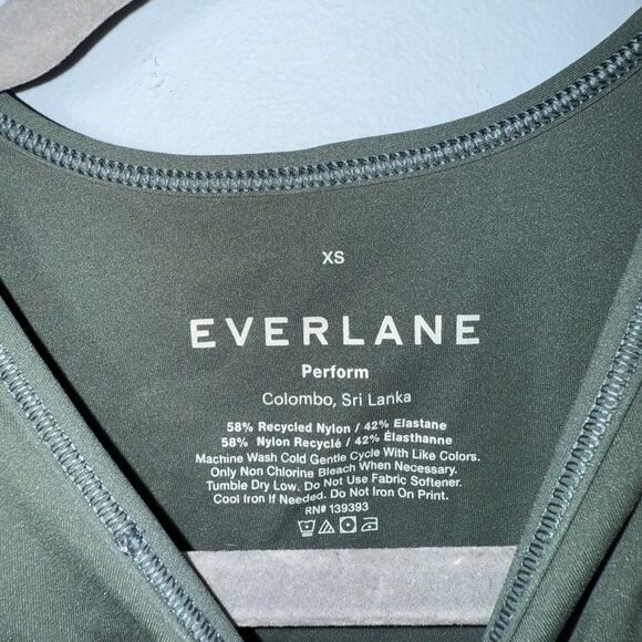 Everlane The Perform Cropped Tank Top in Green Size XS EUC - Picture 4 of 7